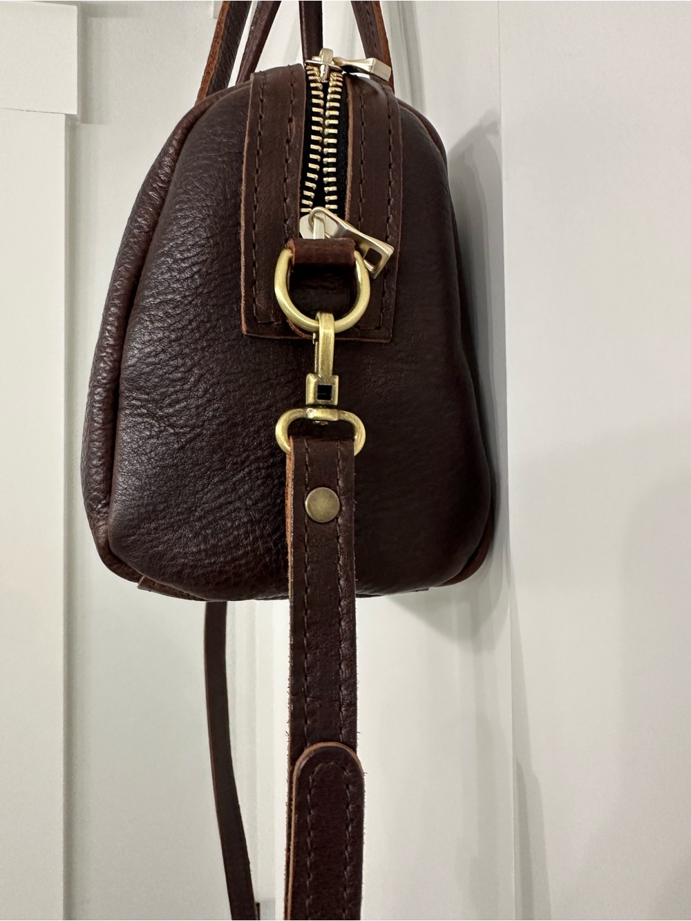 Portland Leather Small Sloan Doctor bag in color Coldbrew - Picture 3 of 12